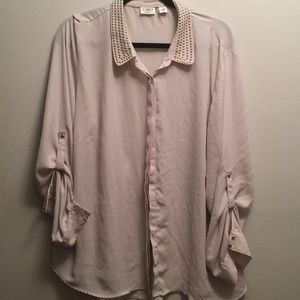 🍂🍁Cream Collared Top Plus